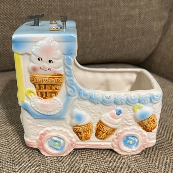 Vintage Rubens Baby Musical Ice Cream Truck Planter Vase #3445M Japan - Picture 8 of 12